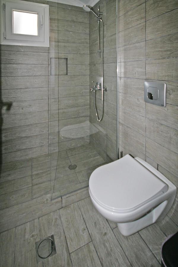 Efi'S Home Vourvourou Luaran gambar